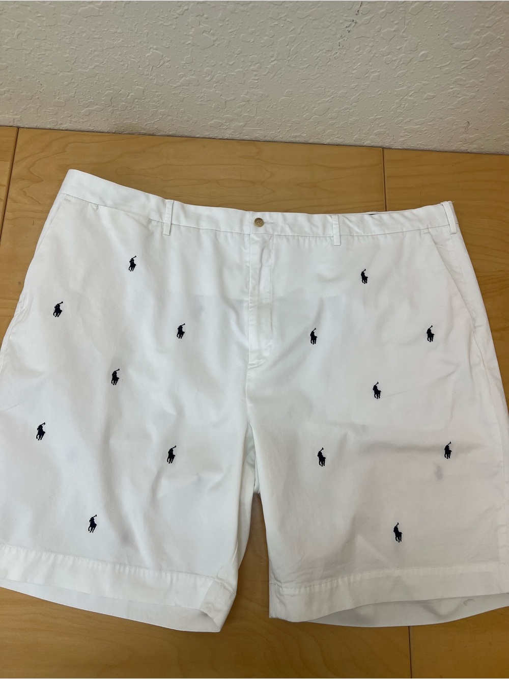 Ralph Lauren White Embroidered Polo Player Shorts size 50B
